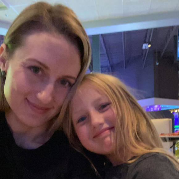 Meet your Posher, Staci - Picture 1 of 1